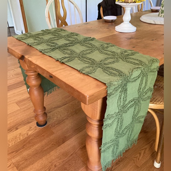 NWT Tufted Cotton Chenille Runner Manual Brand GREEN Farmhouse shabby - Picture 2 of 5